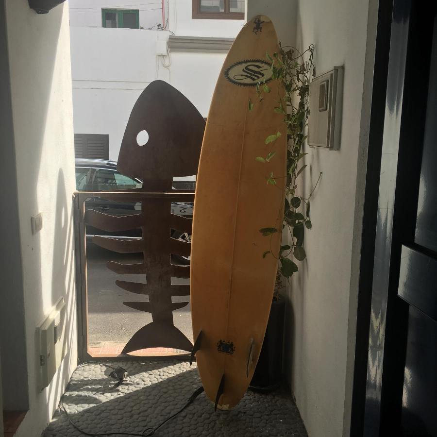 Estudio Del Pescado En El Charco Arrecife  Bagian luar foto